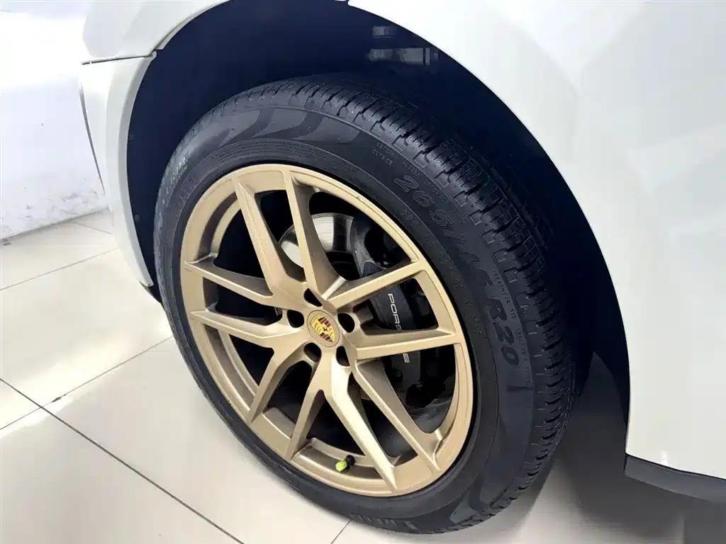 2023 Macan 2.0T — миниатюра 8