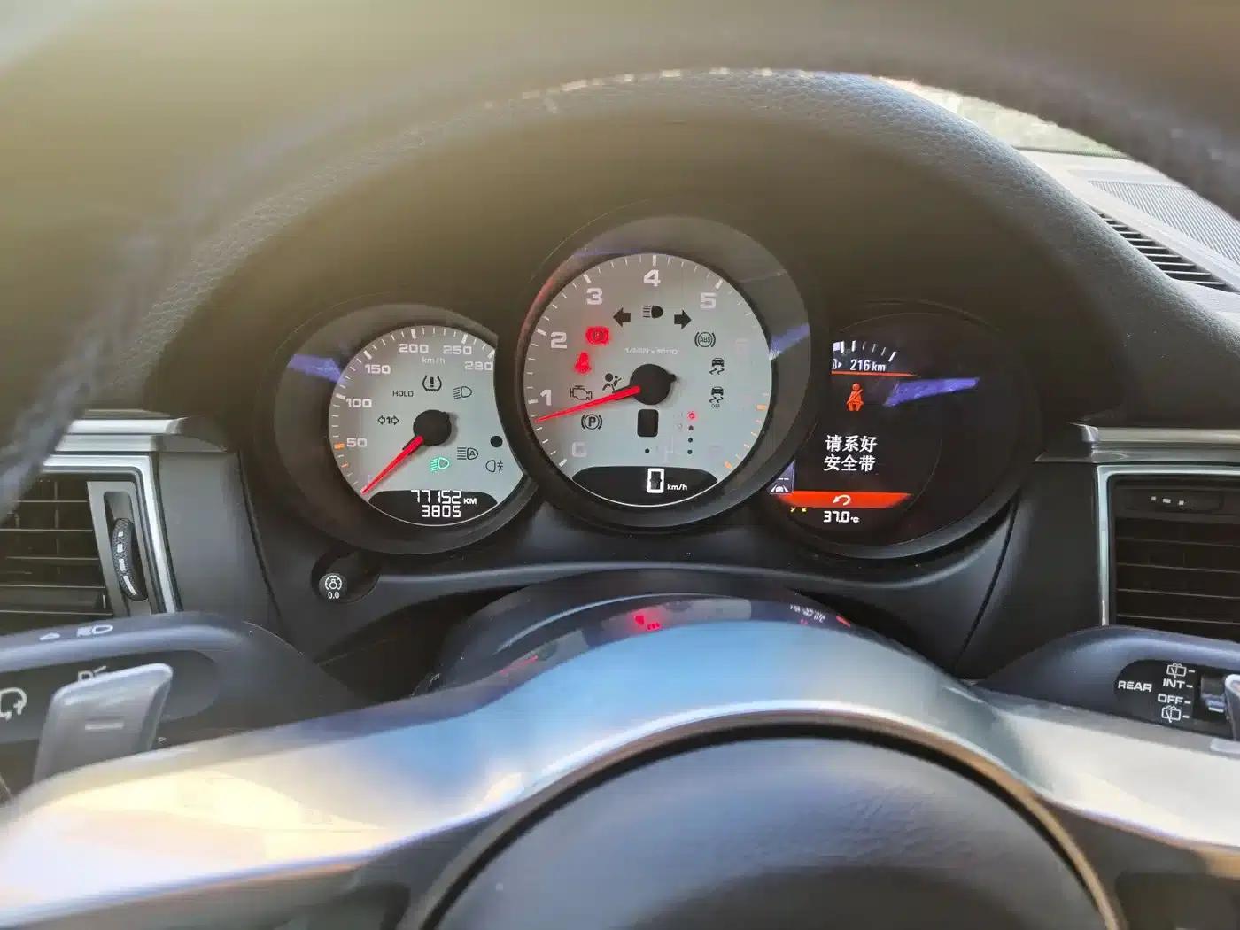 2017 Macan 2.0T — миниатюра 13
