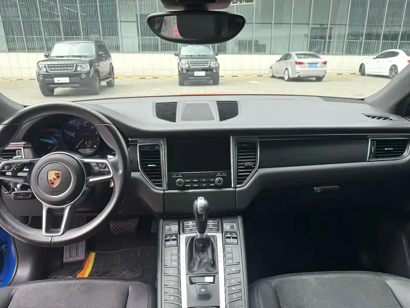2017 Macan 2.0T — миниатюра 5