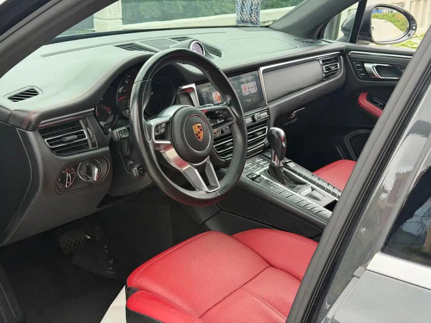 2020 Macan 2.0T — миниатюра 17