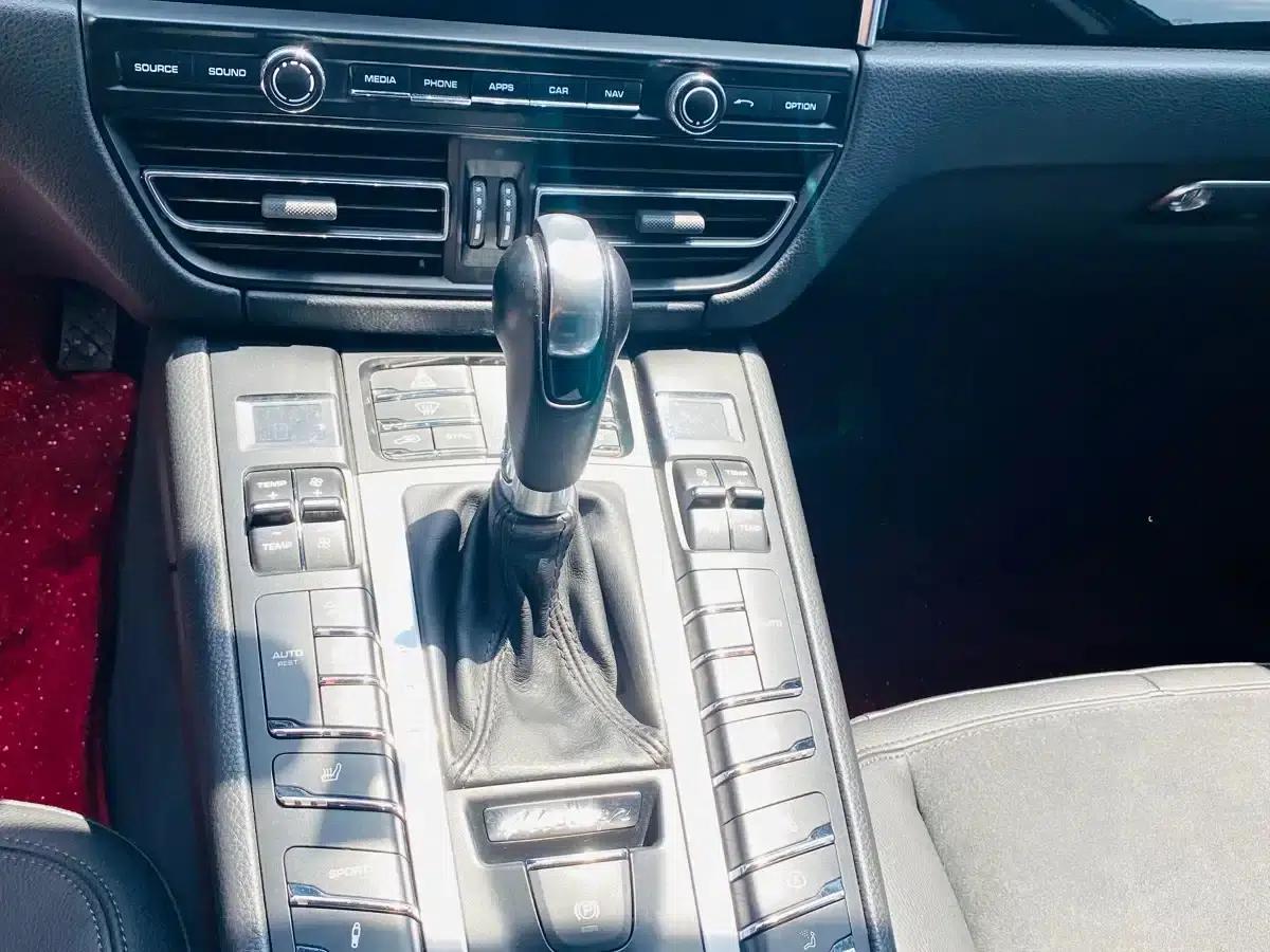 2020 Macan 2.0T — миниатюра 12