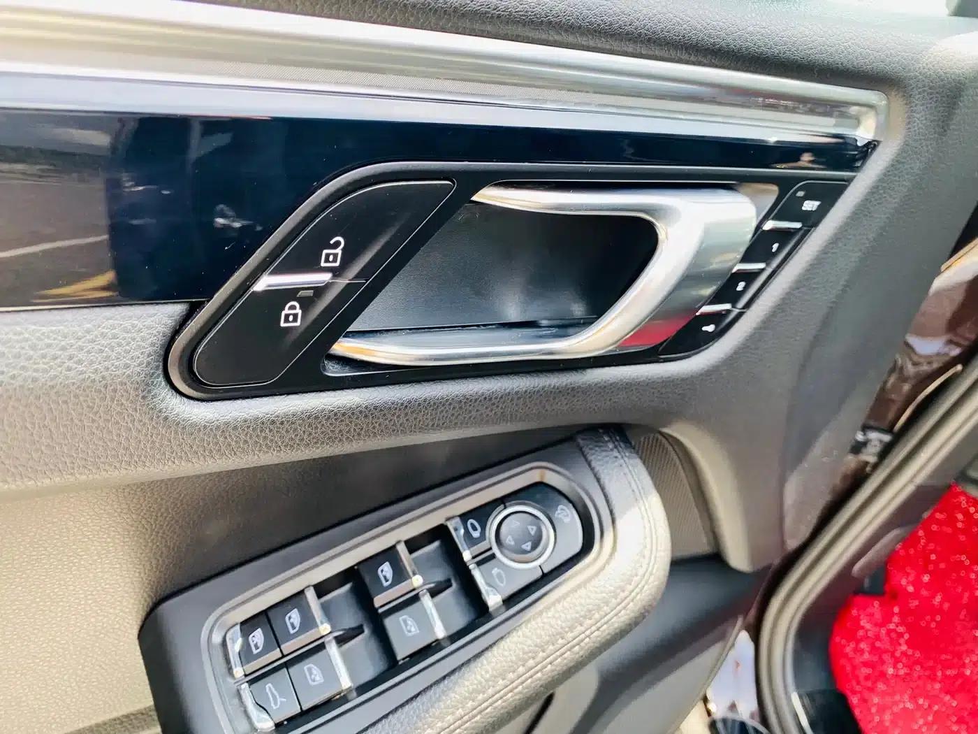 2020 Macan 2.0T — миниатюра 15