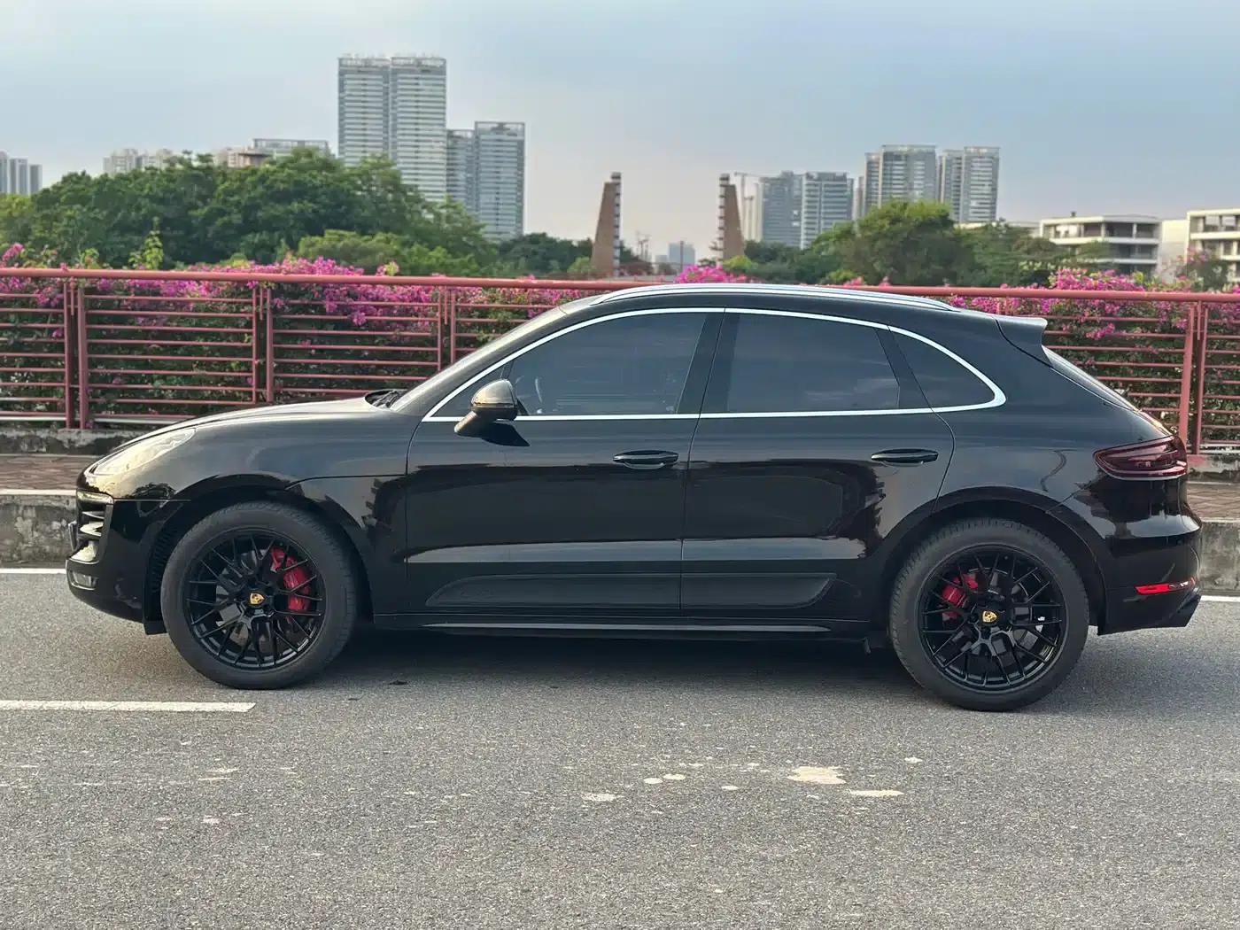 2017 Macan GTS 3.0T — миниатюра 4