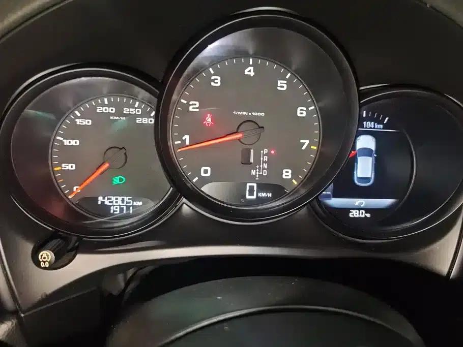 2014 Macan 2.0T — миниатюра 14
