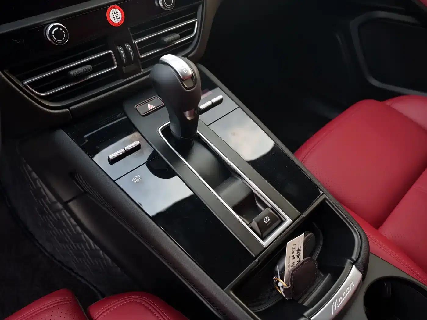 2026 Macan 2.0T Dream Edition — миниатюра 15