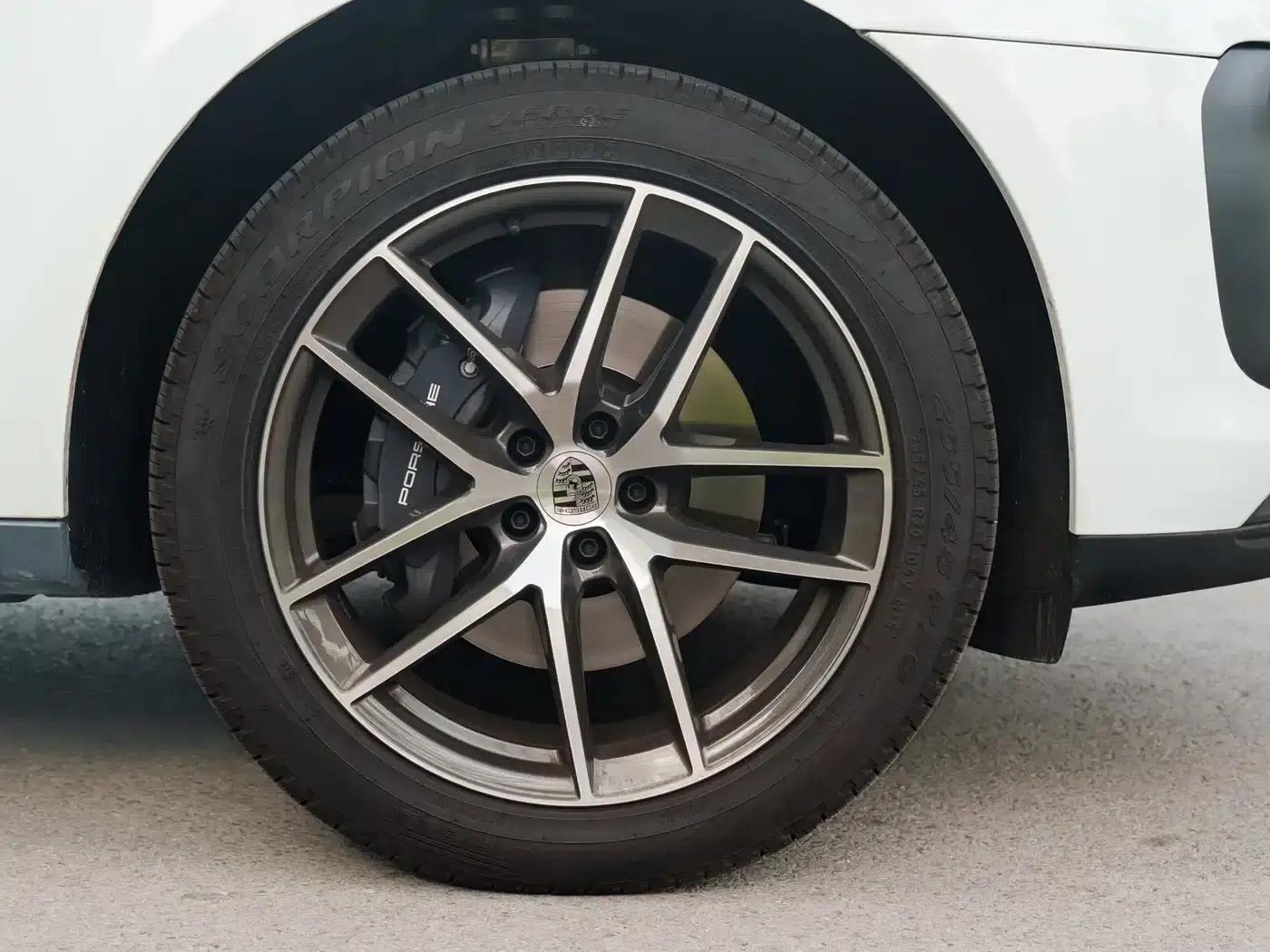 2026 Macan 2.0T Dream Edition — миниатюра 19