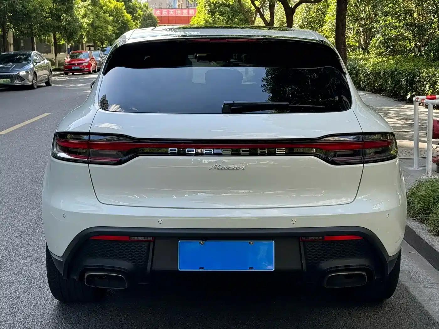 2023 Macan T 2.0T — миниатюра 3