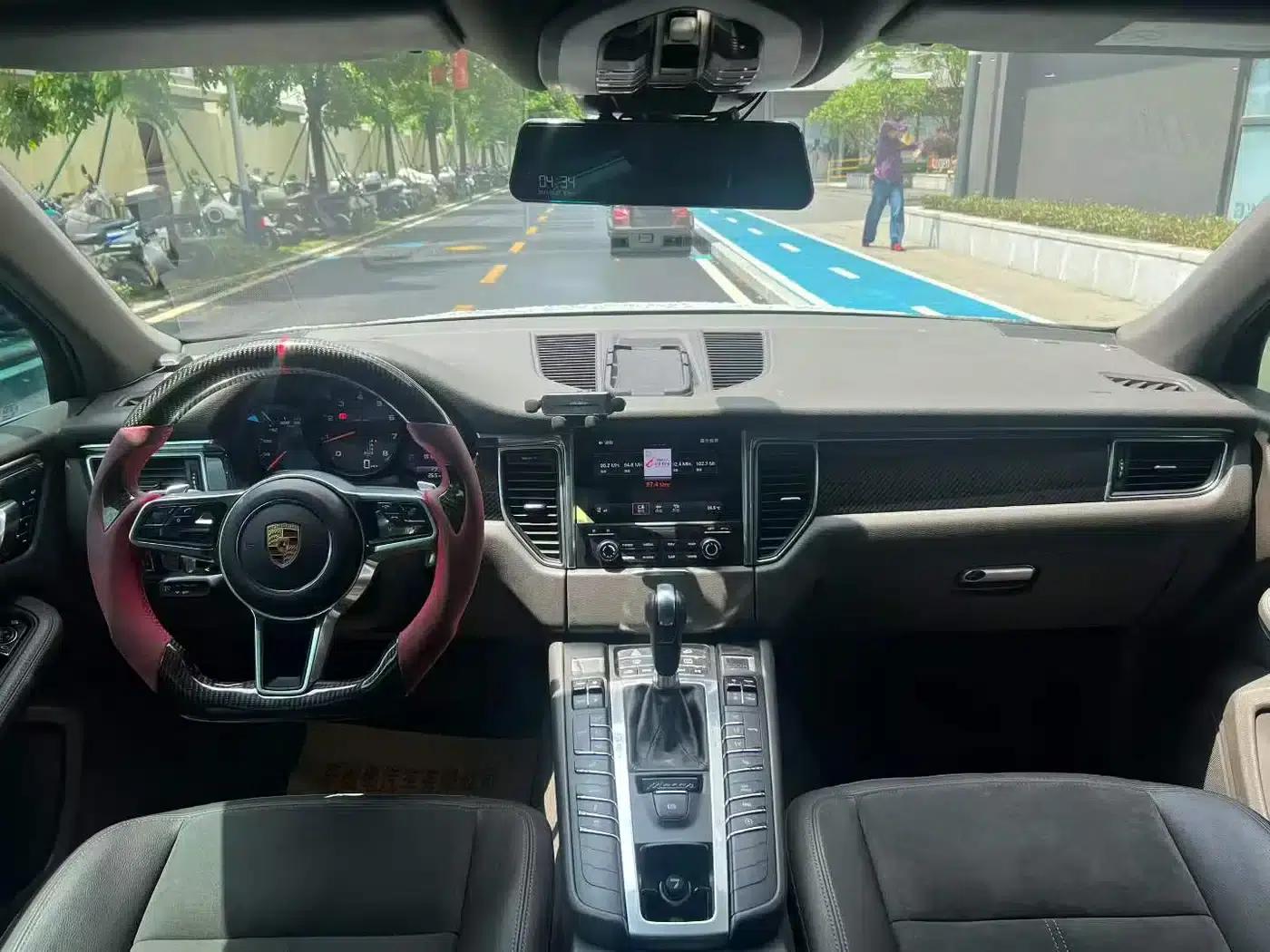 2017 Macan 2.0T — миниатюра 9