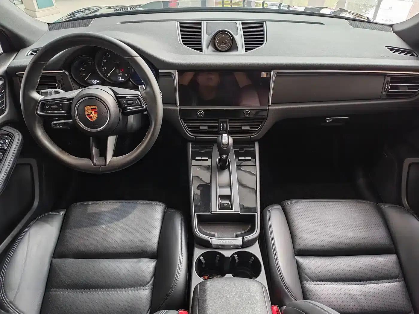 2022 Macan 2.0T — миниатюра 11