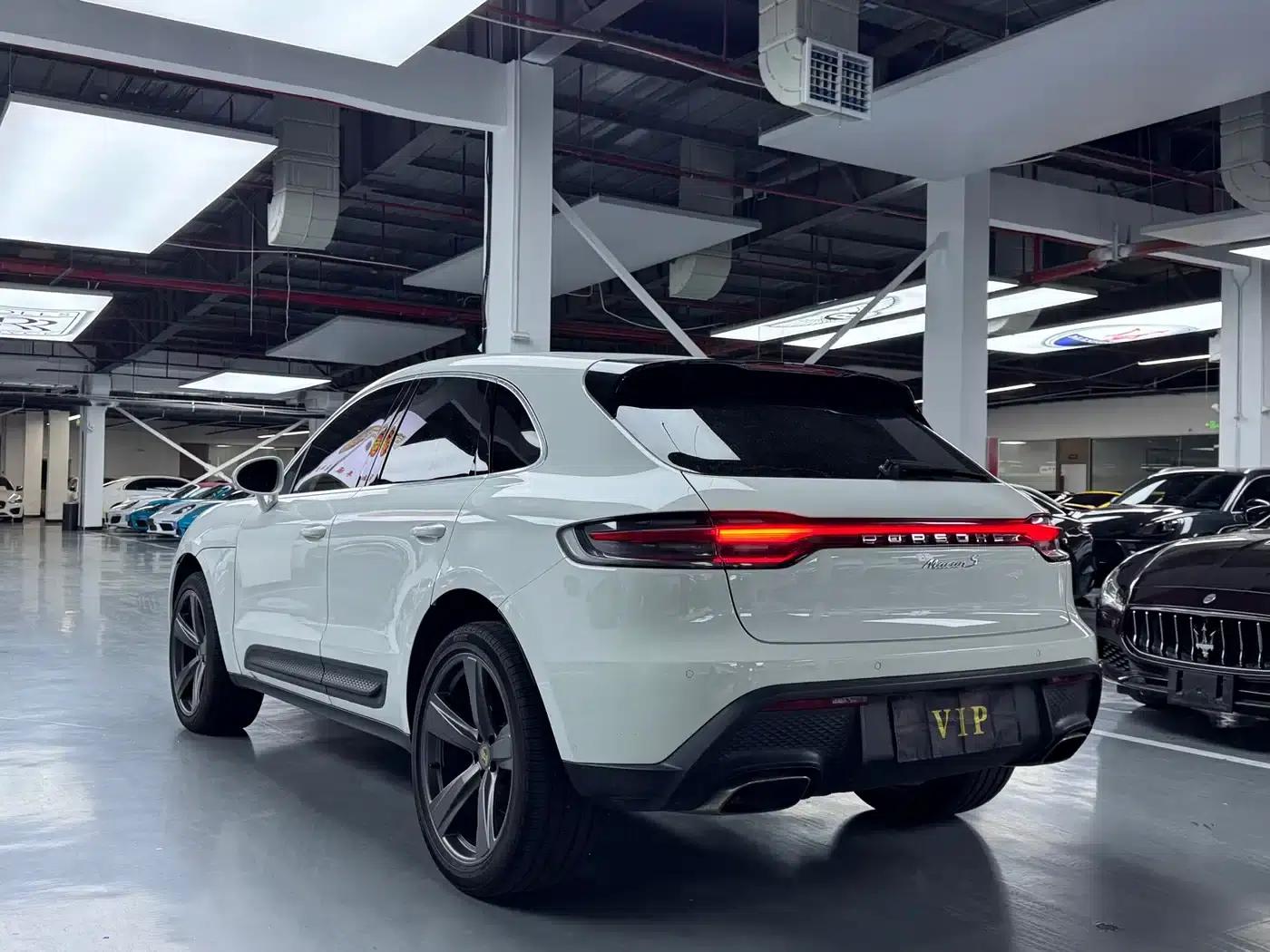 2022 Macan 2.0T — миниатюра 17