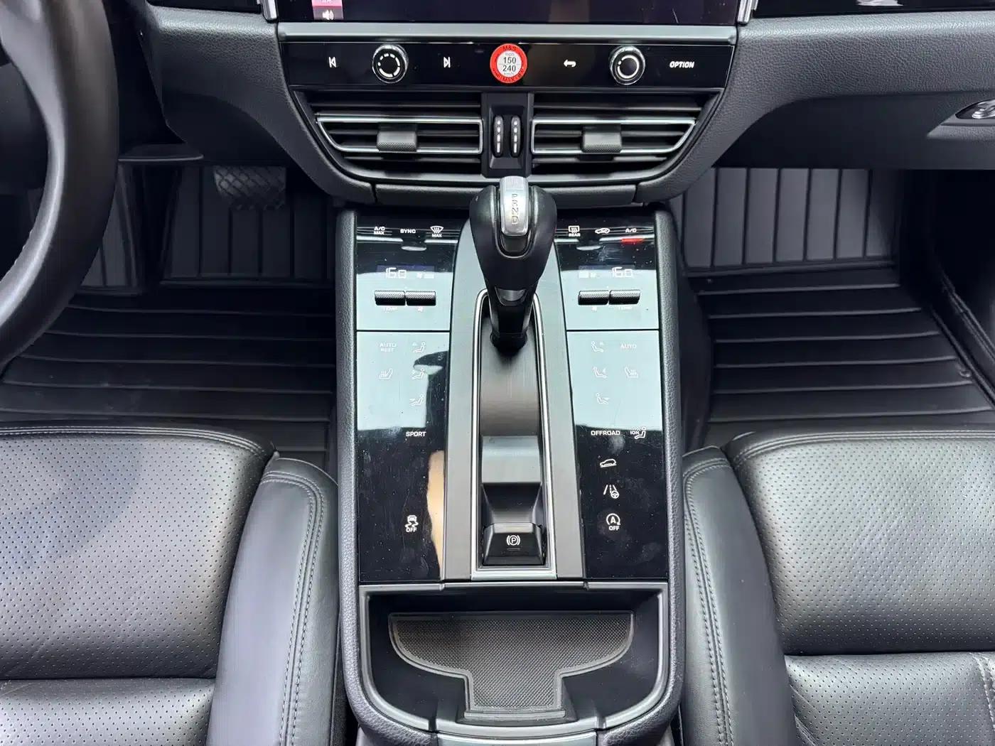 2022 Macan 2.0T — миниатюра 10