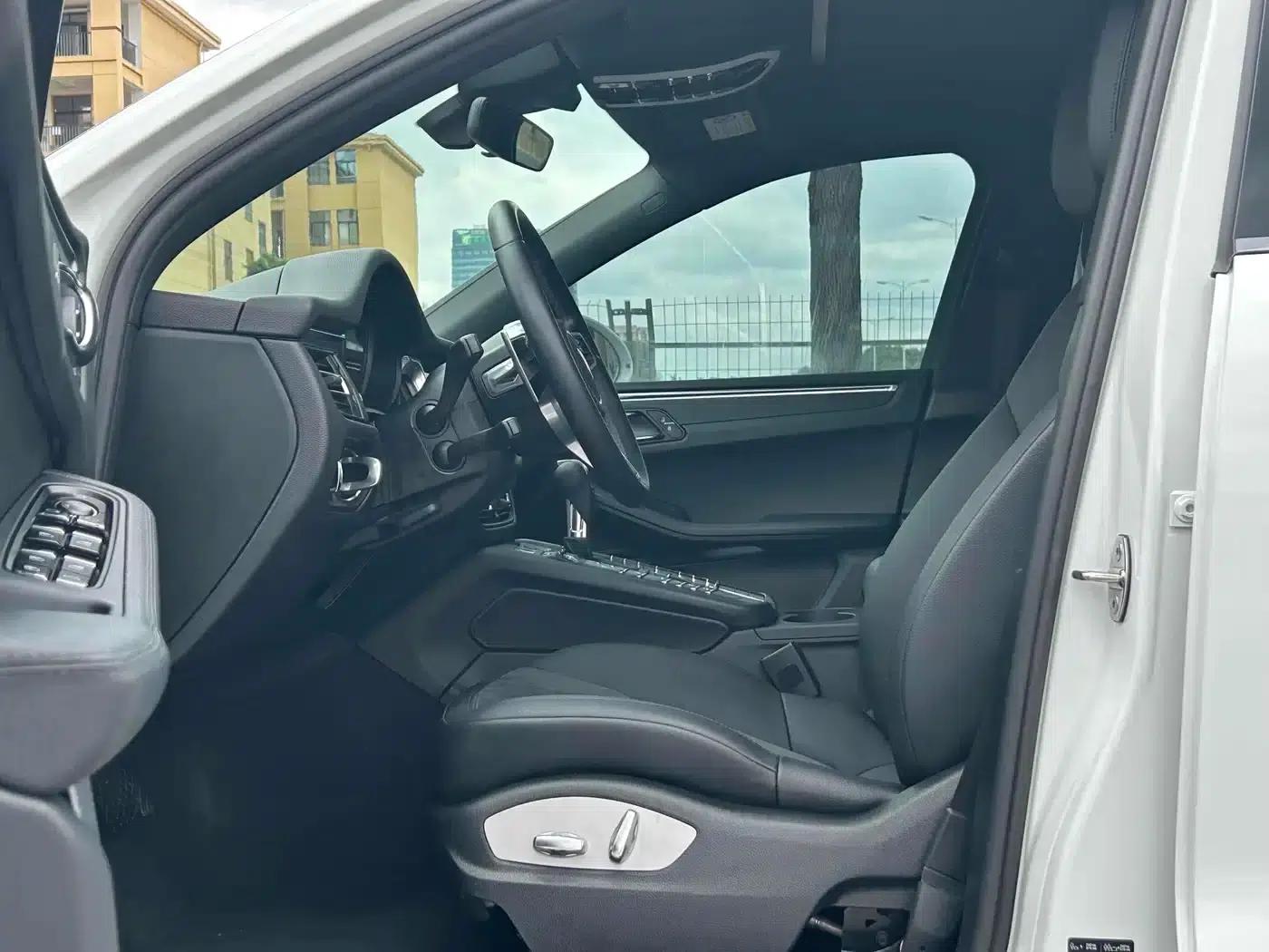 2018 Macan 2.0T — миниатюра 8