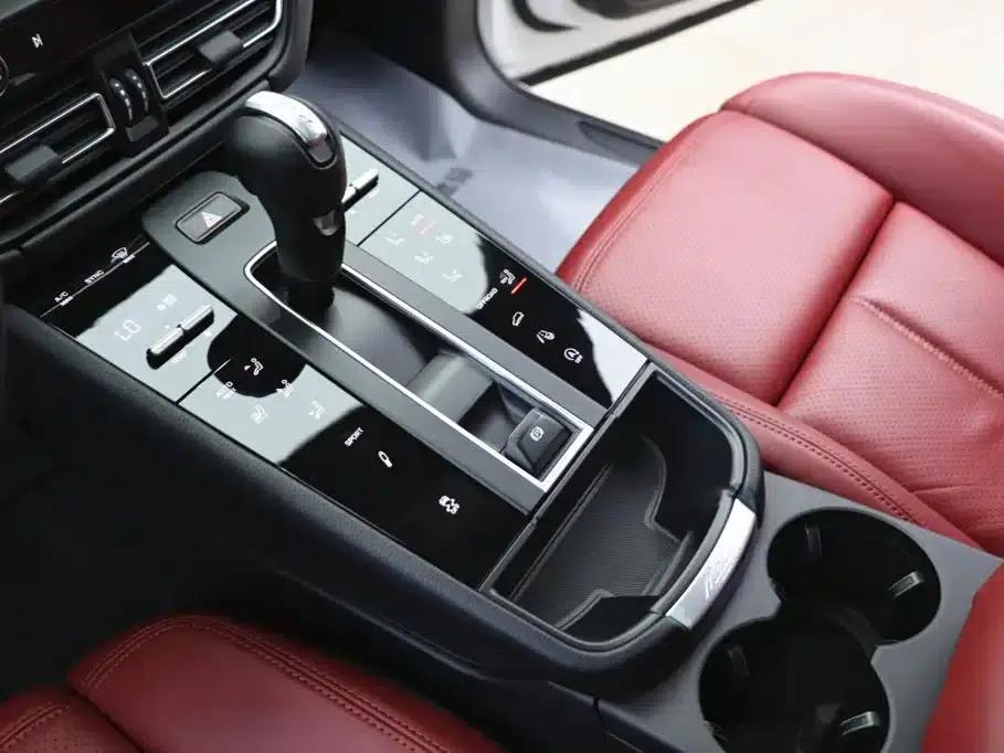 2023 Macan 2.0T — миниатюра 15