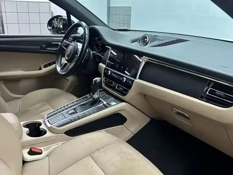 2018 Macan 2.0T — миниатюра 12