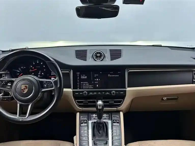 2018 Macan 2.0T — миниатюра 10