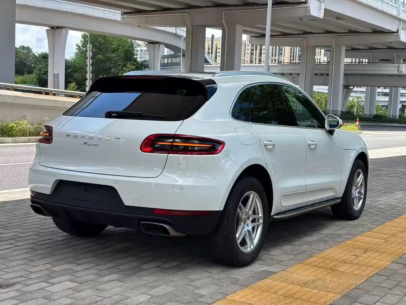 2017 Macan 2.0T — миниатюра 6