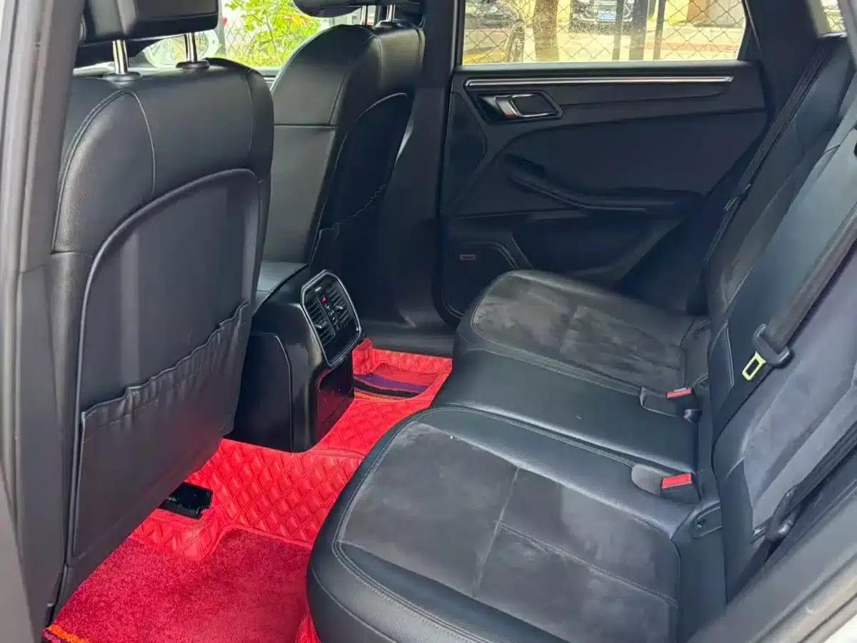 2017 Macan 2.0T — миниатюра 8