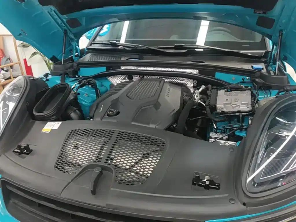 2023 Macan T 2.0T — миниатюра 20