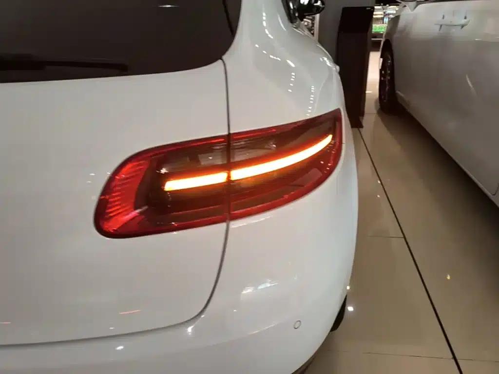 2017 Macan 2.0T — миниатюра 8