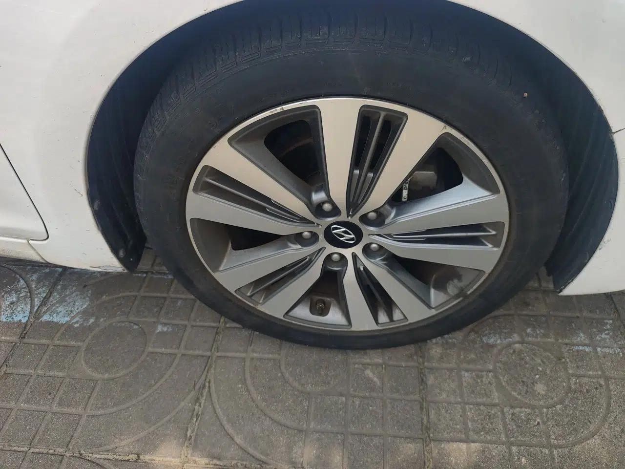 Hyundai Mistra 2014 1.8L Automatic Deluxe DLX Model — миниатюра 8