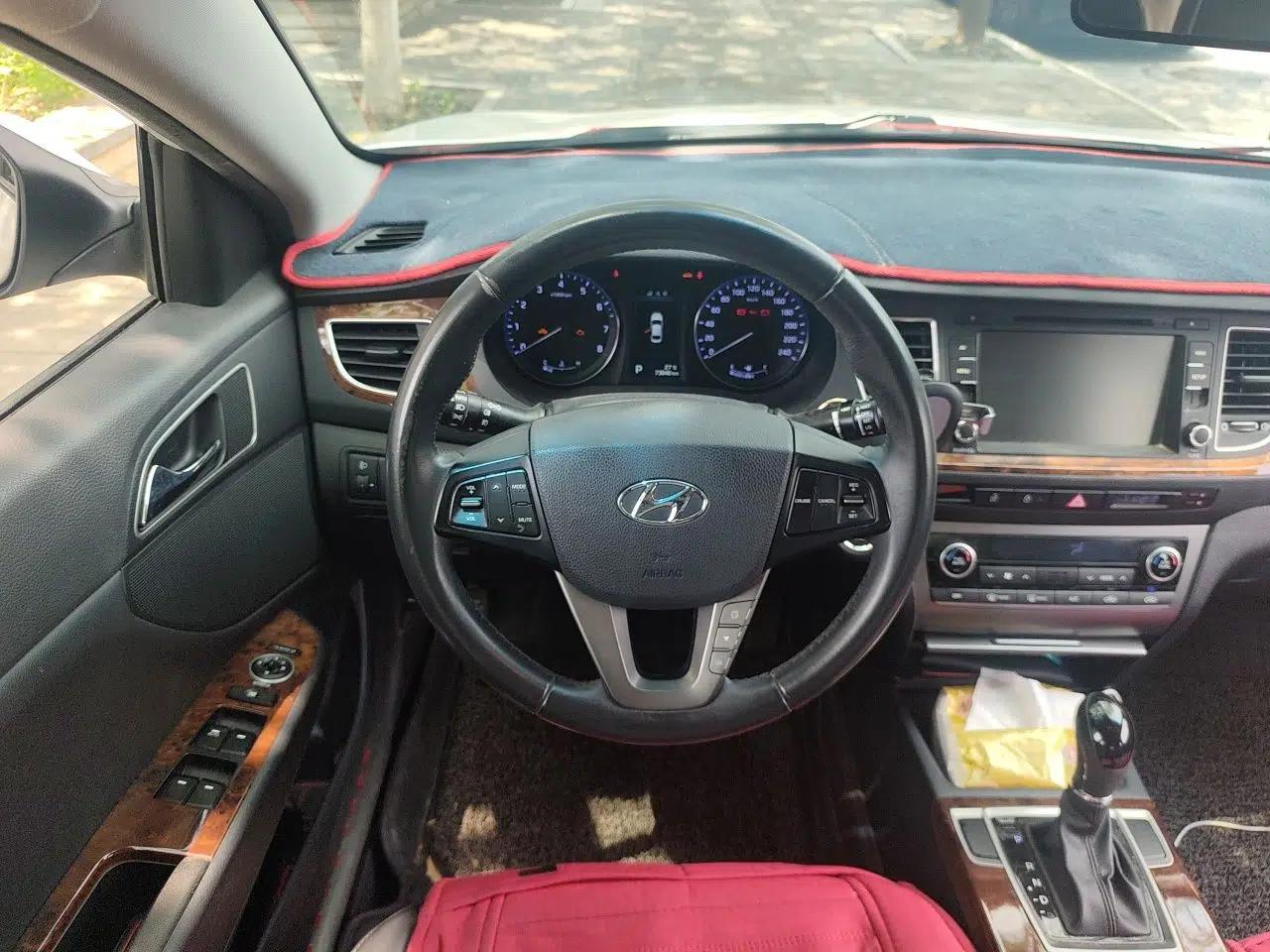 Hyundai Mistra 2014 1.8L Automatic Deluxe DLX Model — миниатюра 10