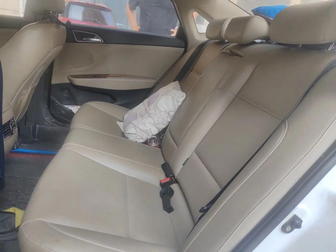 Hyundai Mistra 2014 1.8L Automatic Deluxe DLX Model — миниатюра 17