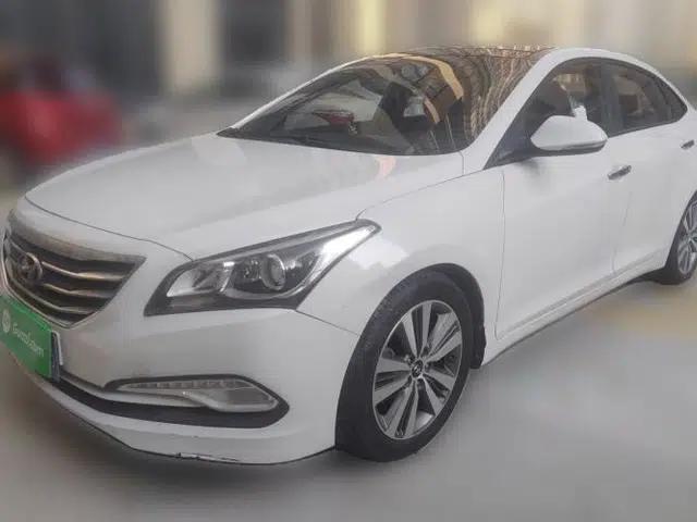 Hyundai Mistra 2014 1.8L Automatic Deluxe DLX Model