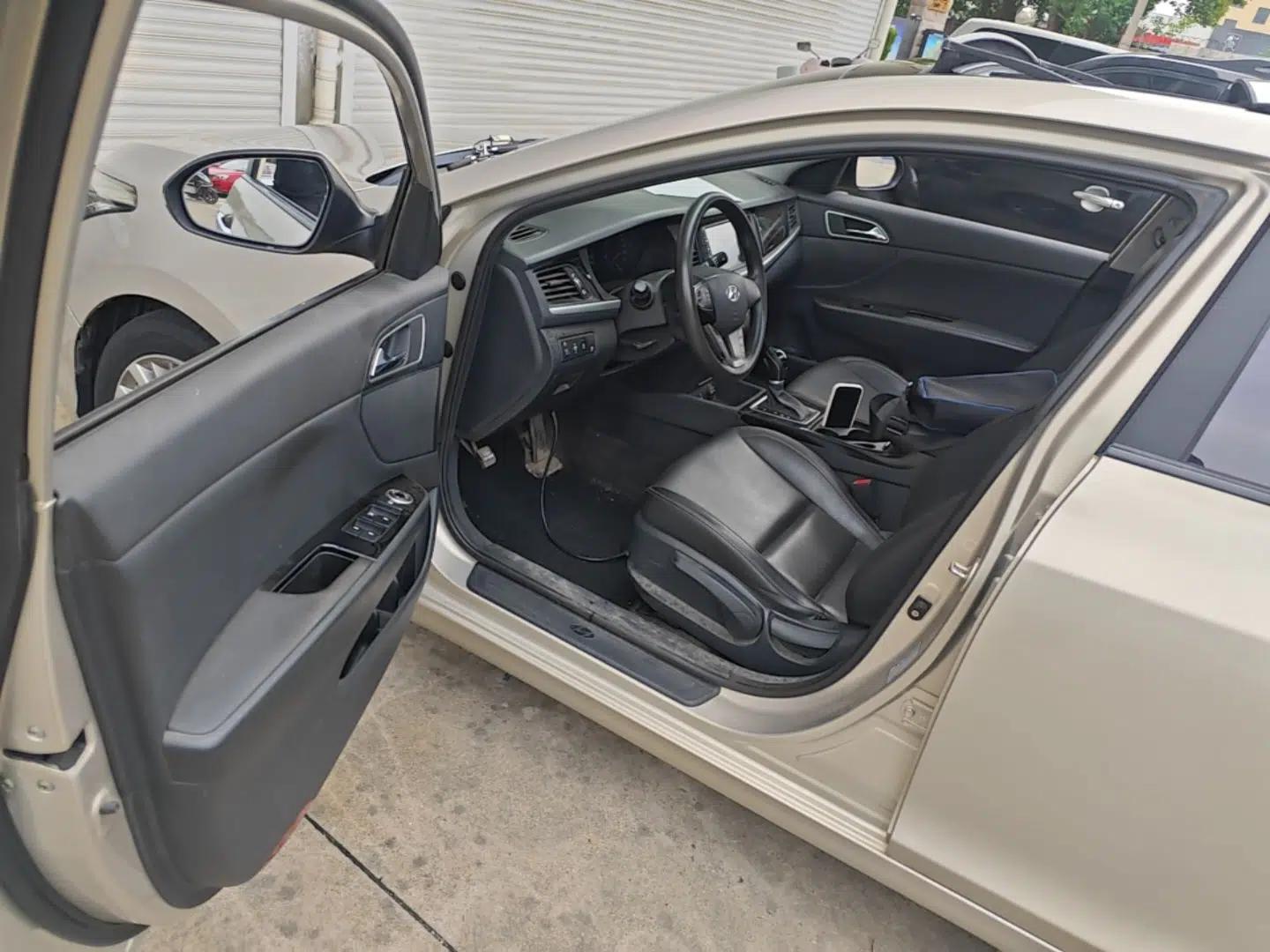 Hyundai Mistra 2017 1.8L Automatic Smart GLS China V Standard — миниатюра 23