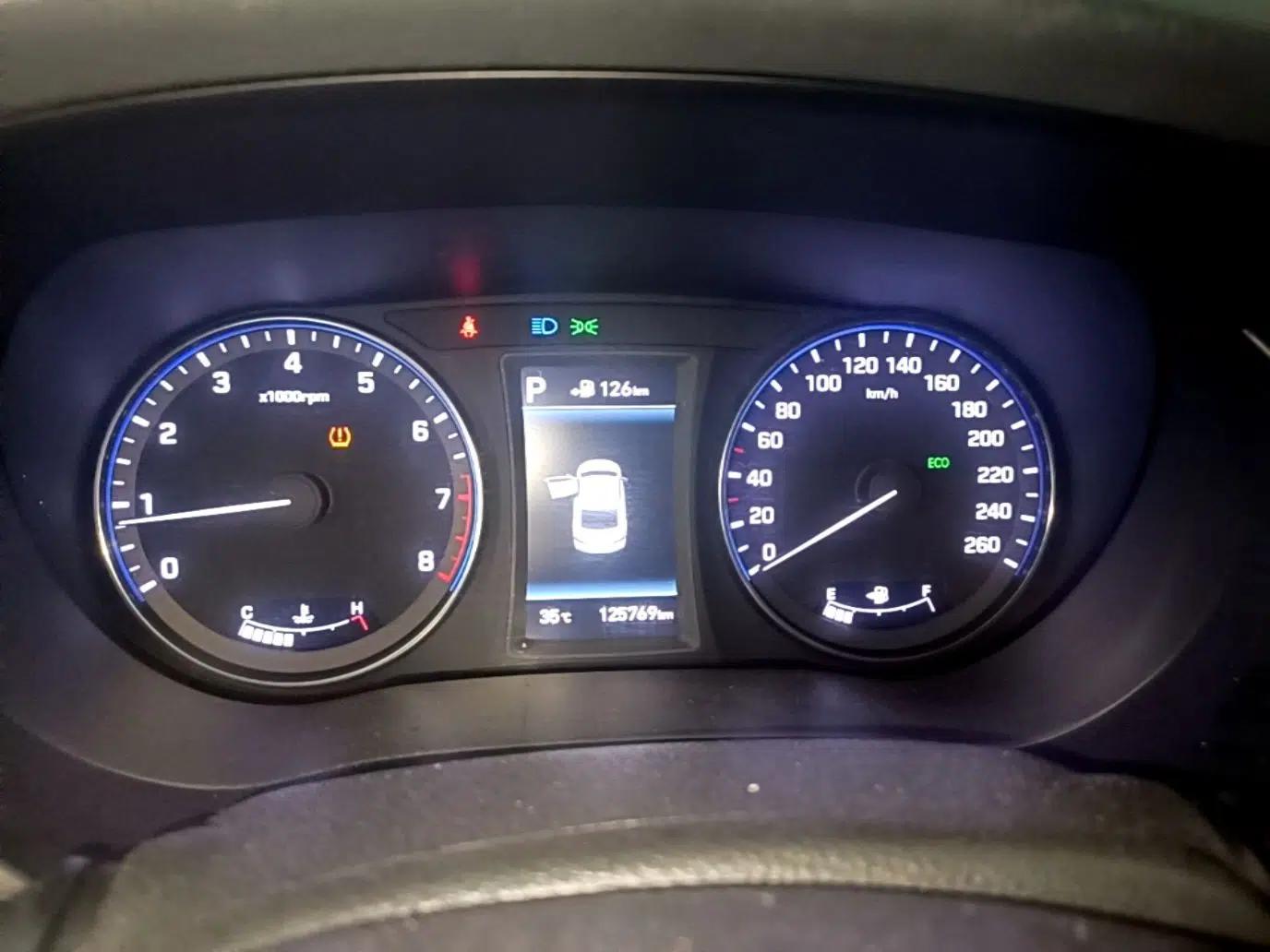Hyundai Mistra 2017 1.6T Automatic Flagship Model TOP China V Emission Standard — миниатюра 14