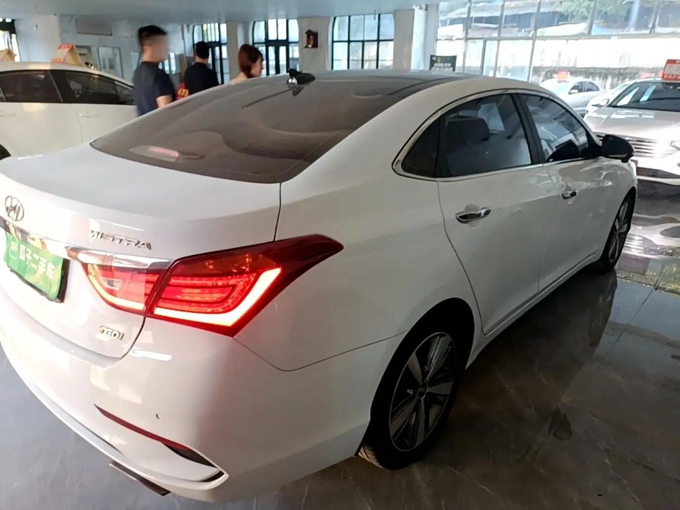 Hyundai Mistra 2017 1.6T Automatic Flagship Model TOP China V Emission Standard — миниатюра 6