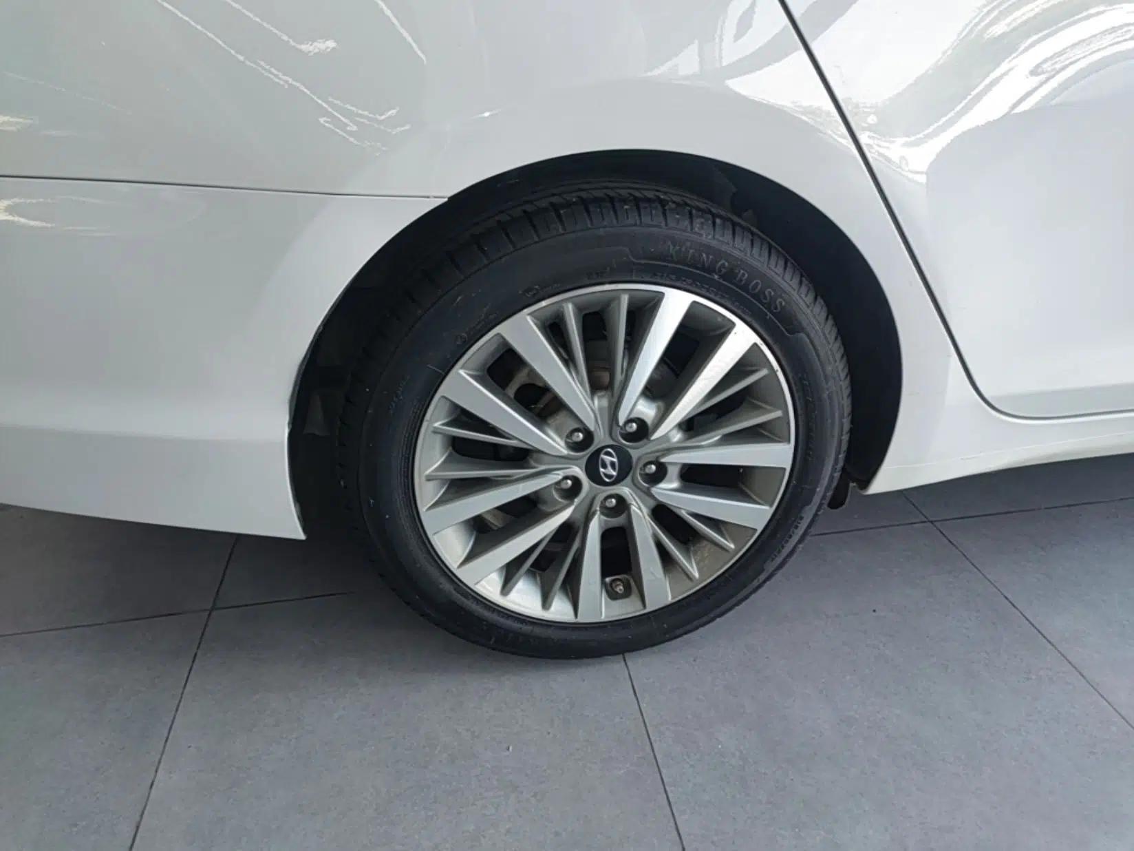 Hyundai Mistra 2017 1.8L Automatic Smart GLS China V Standard — миниатюра 11