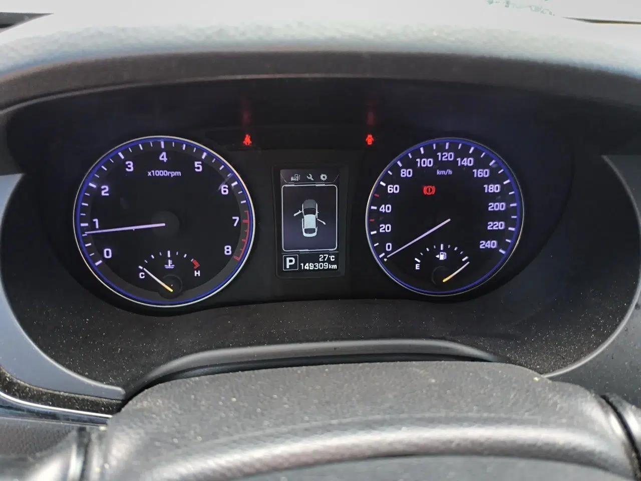 Hyundai Mistra 2014 1.8L Automatic Smart GLS — миниатюра 11