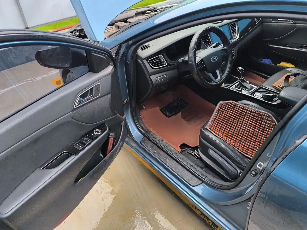Hyundai Mistra 2014 1.8L Automatic Smart GLS — миниатюра 16
