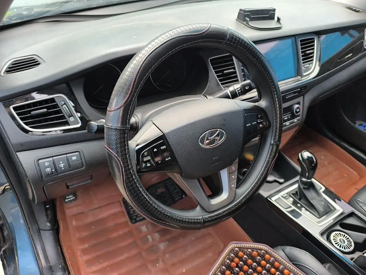 Hyundai Mistra 2014 1.8L Automatic Smart GLS — миниатюра 10