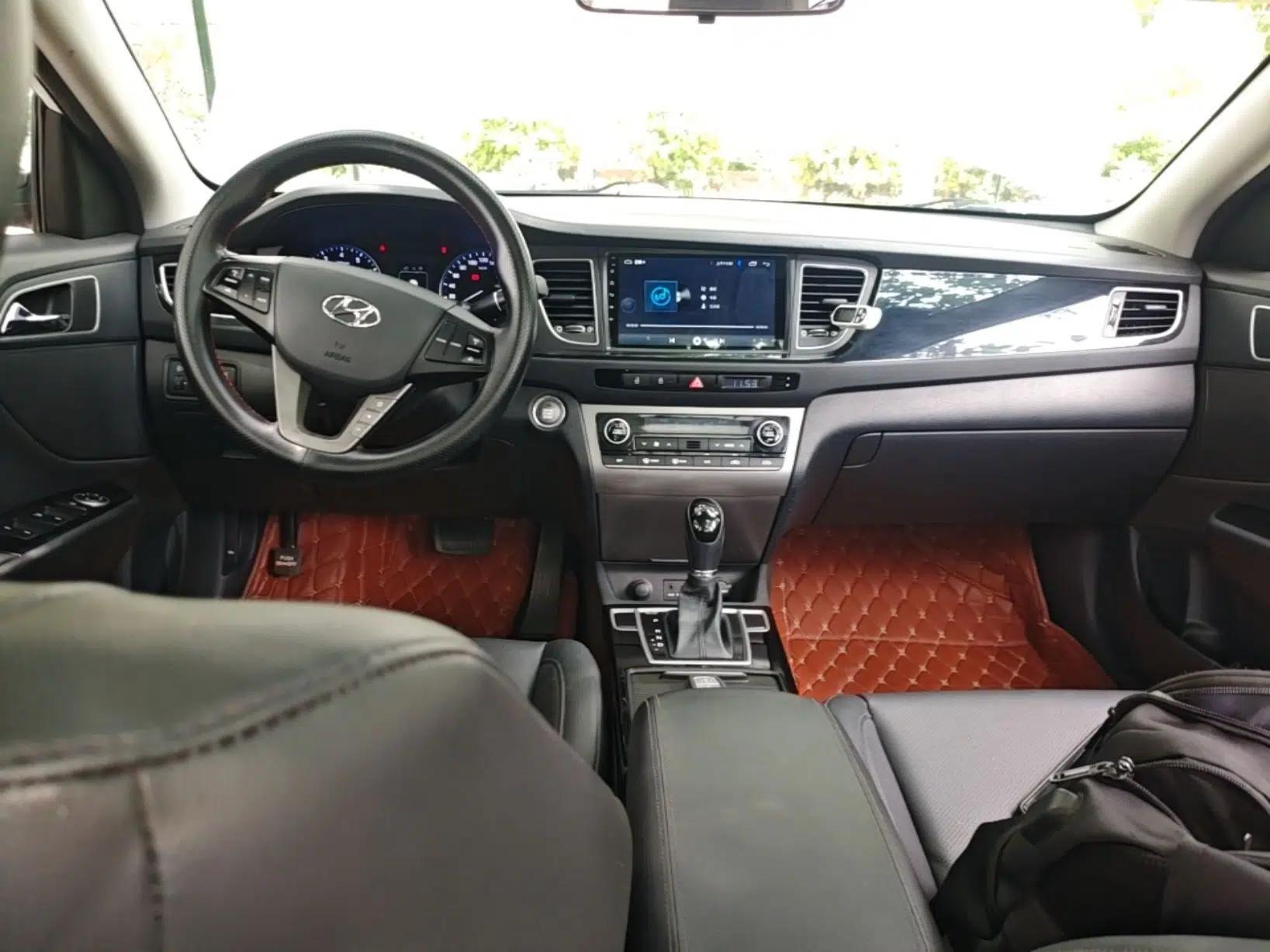 Hyundai Mistra 2014 1.8L Automatic Smart GLS — миниатюра 12