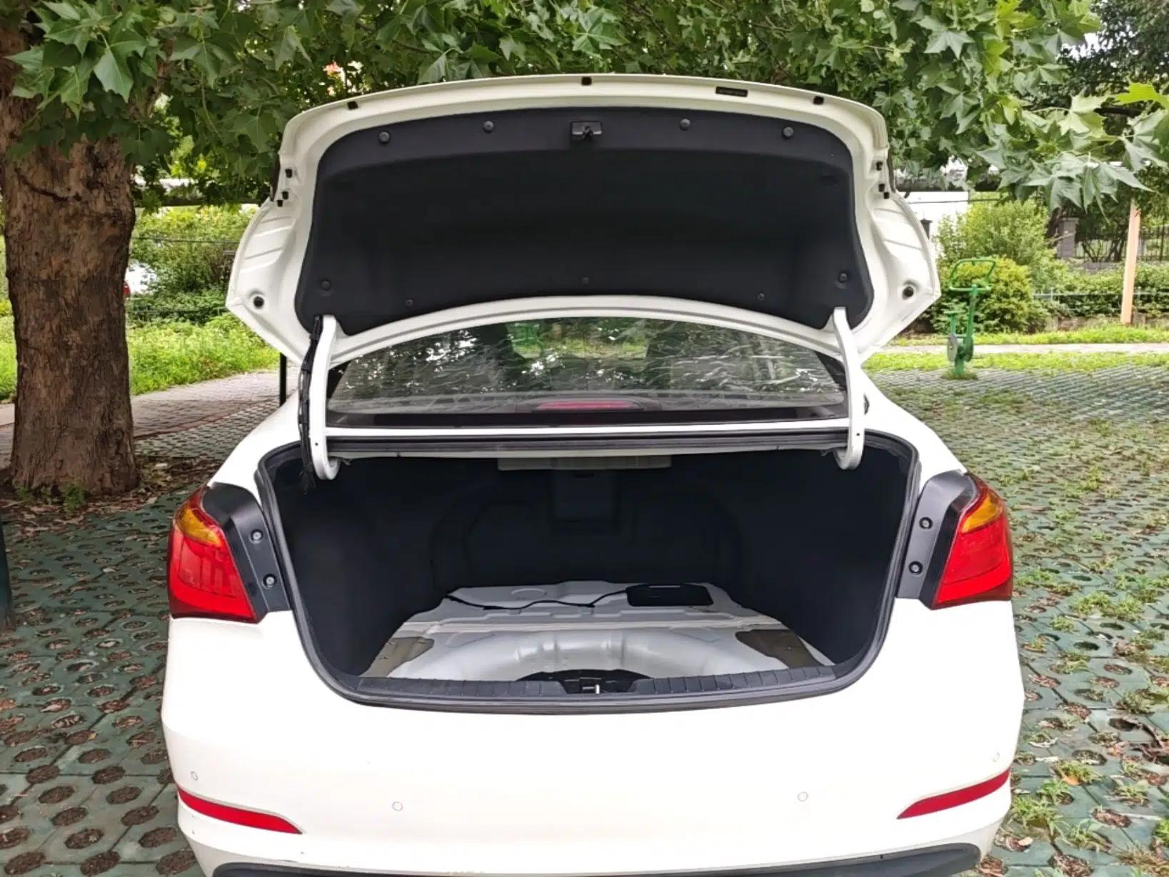Hyundai Mistra 2014 1.8L Automatic Smart GLS — миниатюра 22