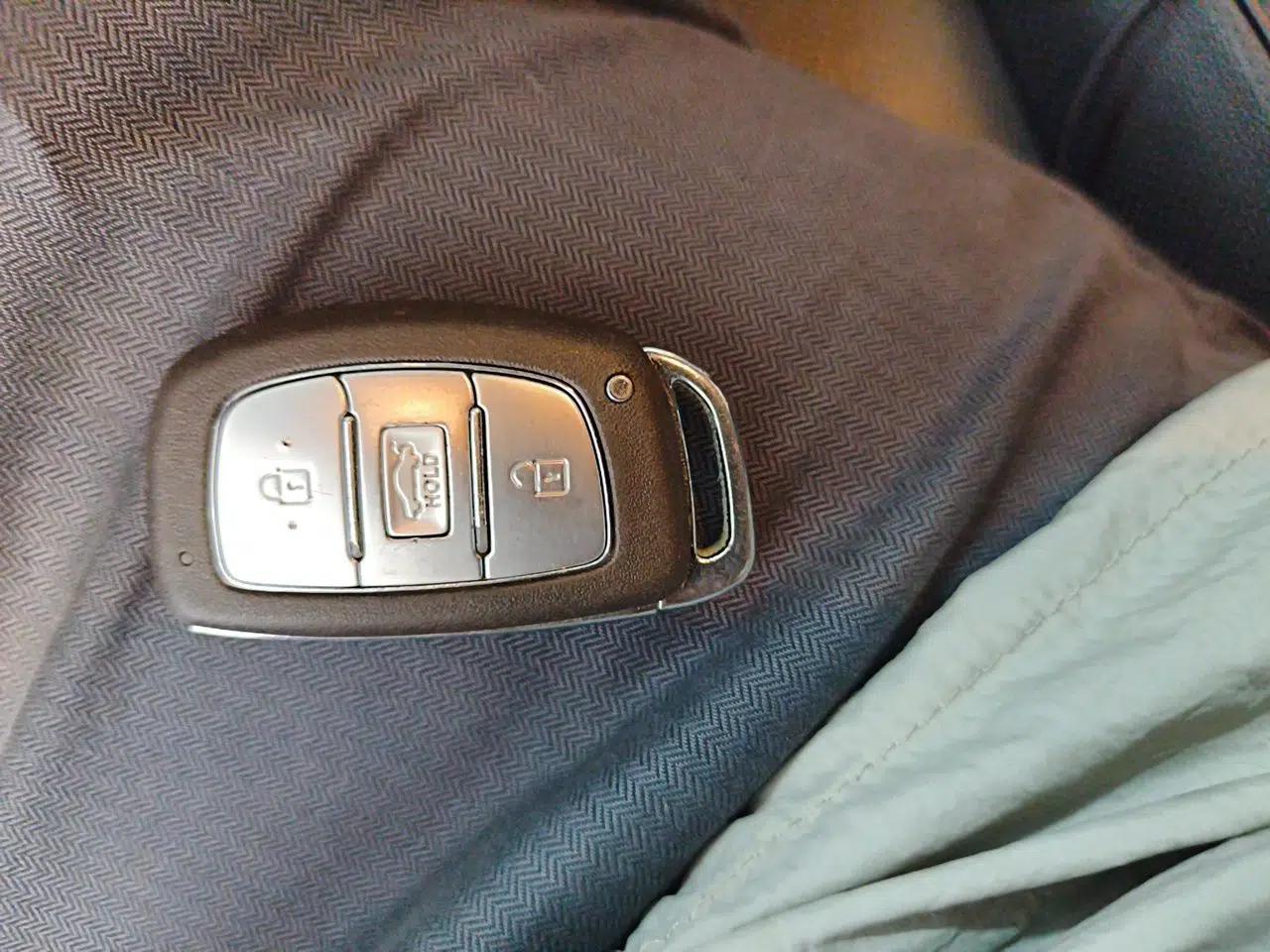 Hyundai Mistra 2017 1.8L Automatic Smart GLS China V Standard — миниатюра 17