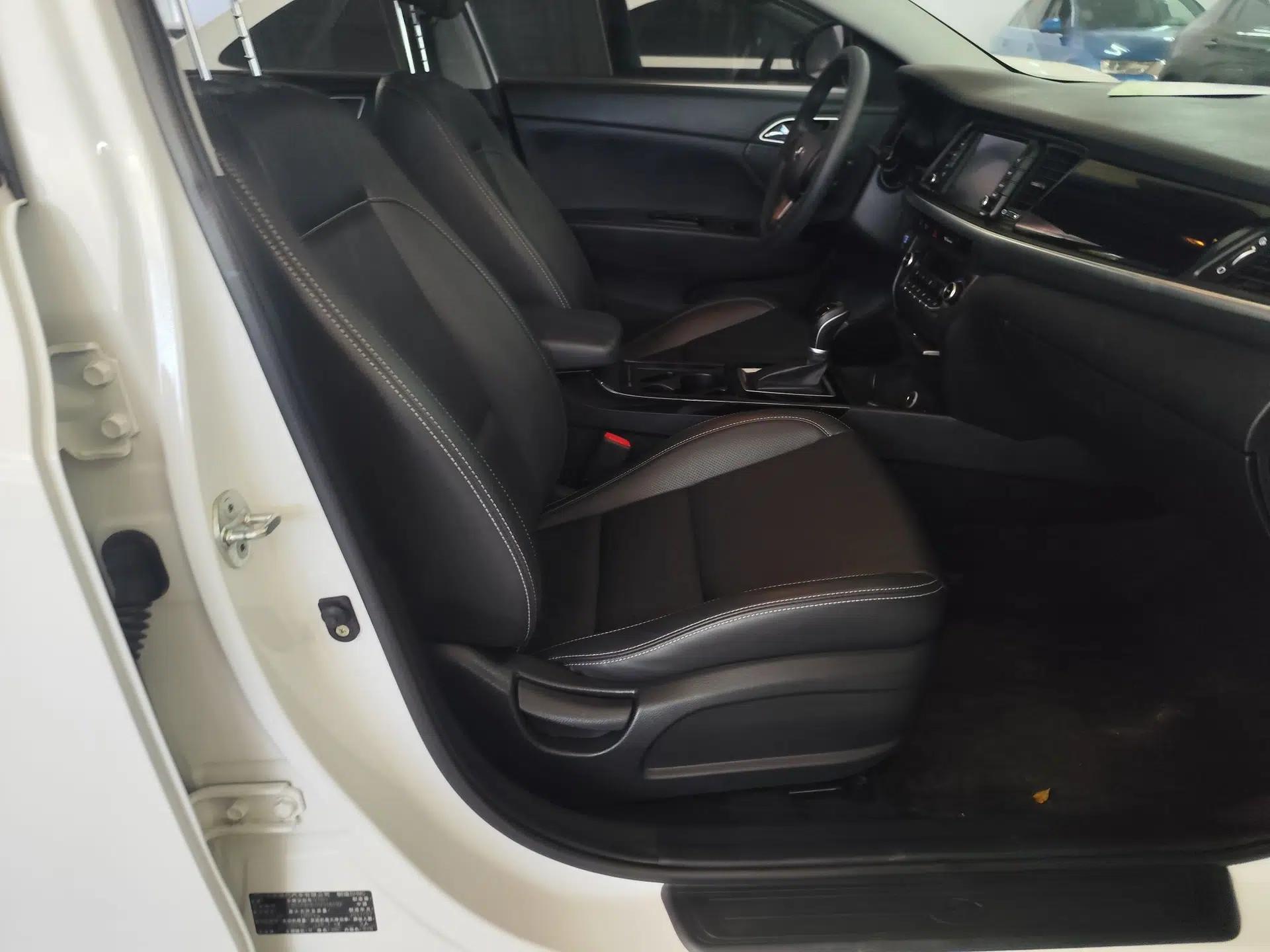 Hyundai Mistra 2017 1.6T Automatic Smart GLS China V Standard — миниатюра 11