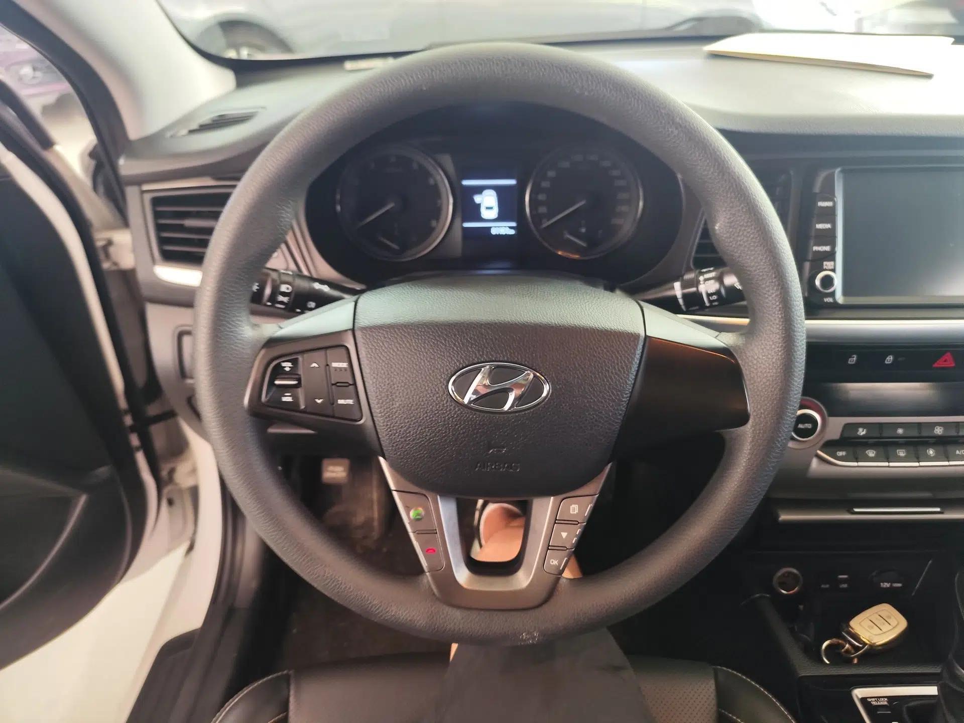 Hyundai Mistra 2017 1.6T Automatic Smart GLS China V Standard — миниатюра 17