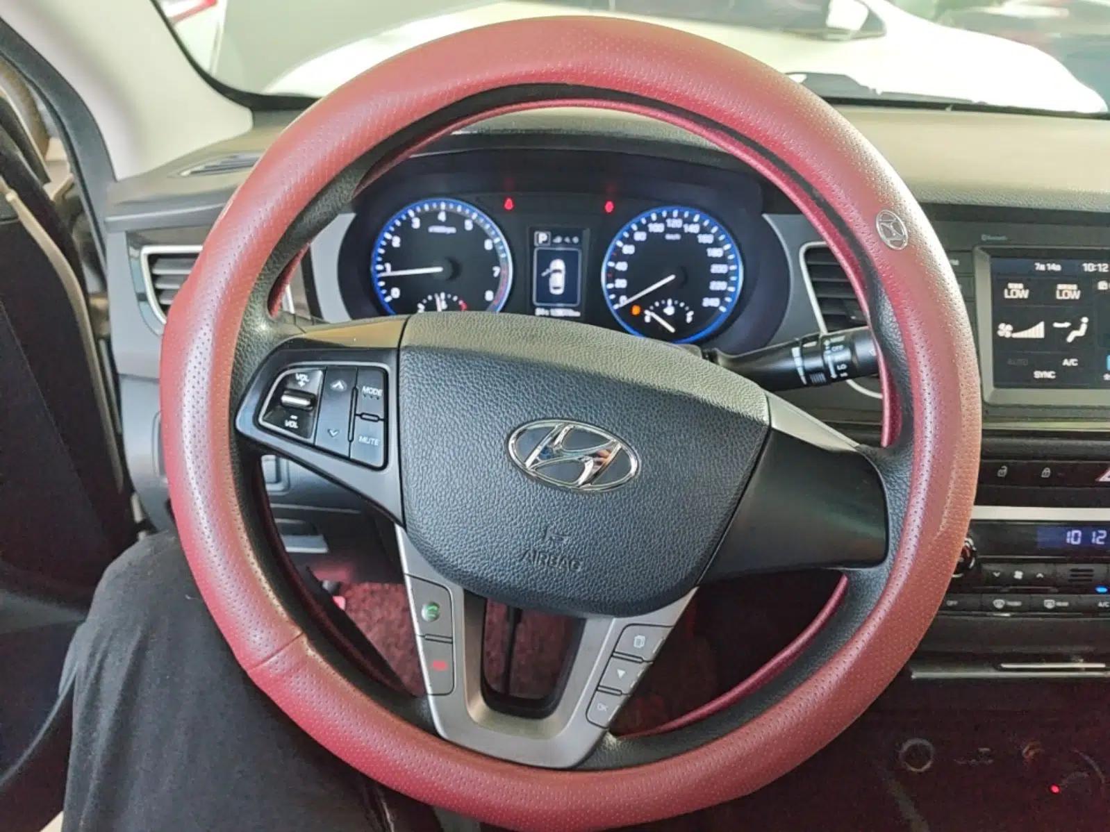 Hyundai Mistra 2016 1.8L Automatic Smart GLS — миниатюра 13