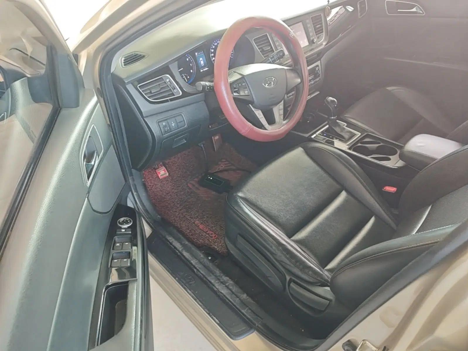 Hyundai Mistra 2016 1.8L Automatic Smart GLS — миниатюра 18