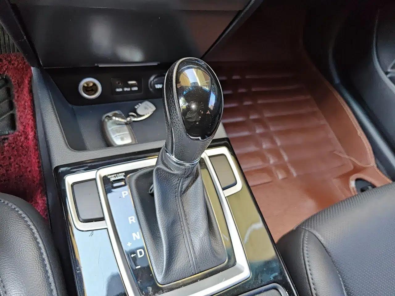 Hyundai Mistra 2014 1.8L Automatic Smart GLS — миниатюра 14