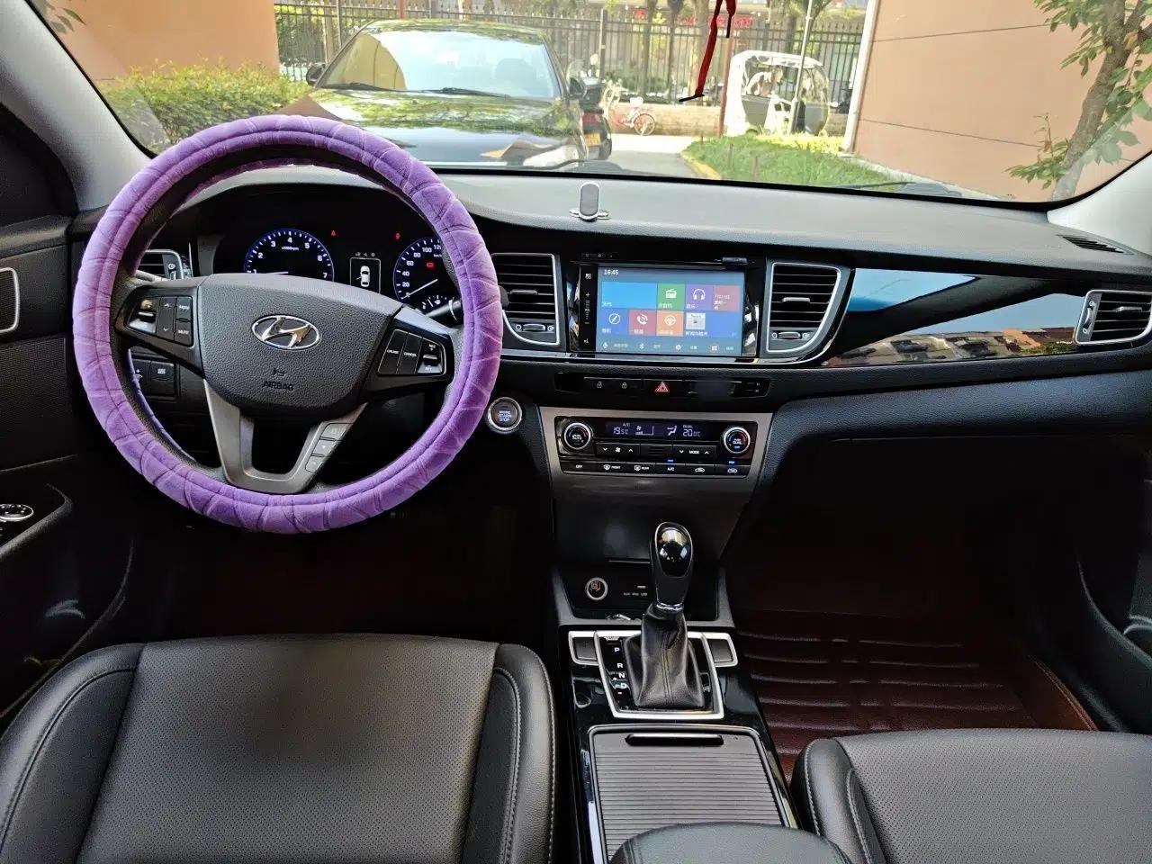 Hyundai Mistra 2014 1.8L Automatic Smart GLS — миниатюра 9