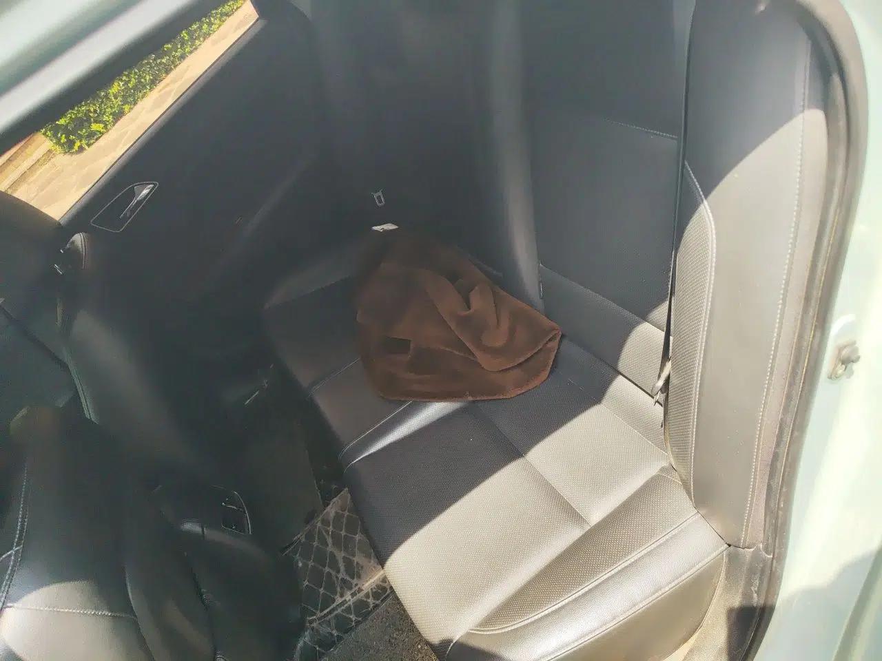Hyundai Mistra 2014 1.8L Automatic Deluxe DLX Model — миниатюра 17
