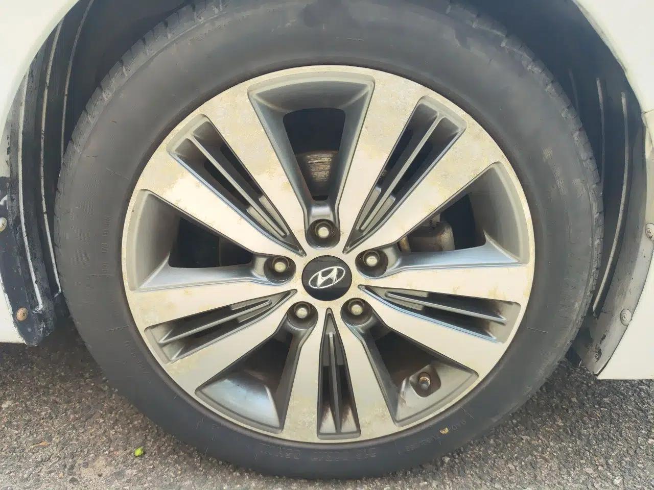 Hyundai Mistra 2014 1.8L Automatic Deluxe DLX Model — миниатюра 8