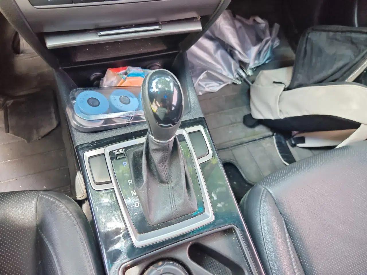 Hyundai Mistra 2014 1.8L Automatic Smart GLS — миниатюра 14