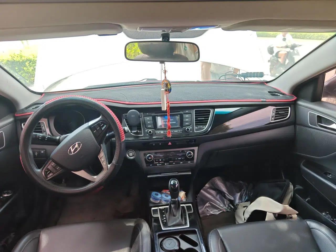 Hyundai Mistra 2014 1.8L Automatic Smart GLS — миниатюра 9