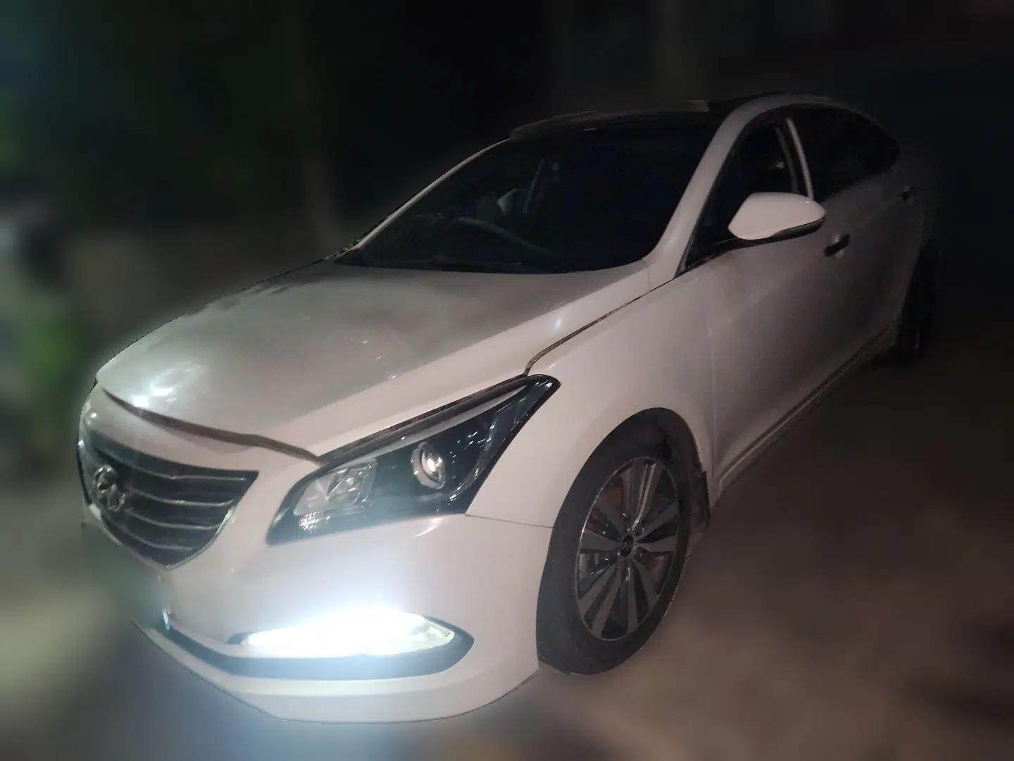 Hyundai Mistra 2016 1.8L Automatic Deluxe DLX Model — миниатюра 1