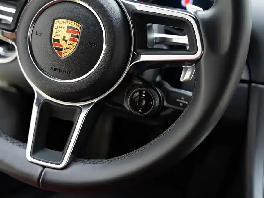 Porsche 718 Cayman 2018 2.0T — миниатюра 15