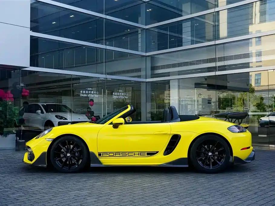 2022 Porsche 718 Boxster 2.0T — миниатюра 2